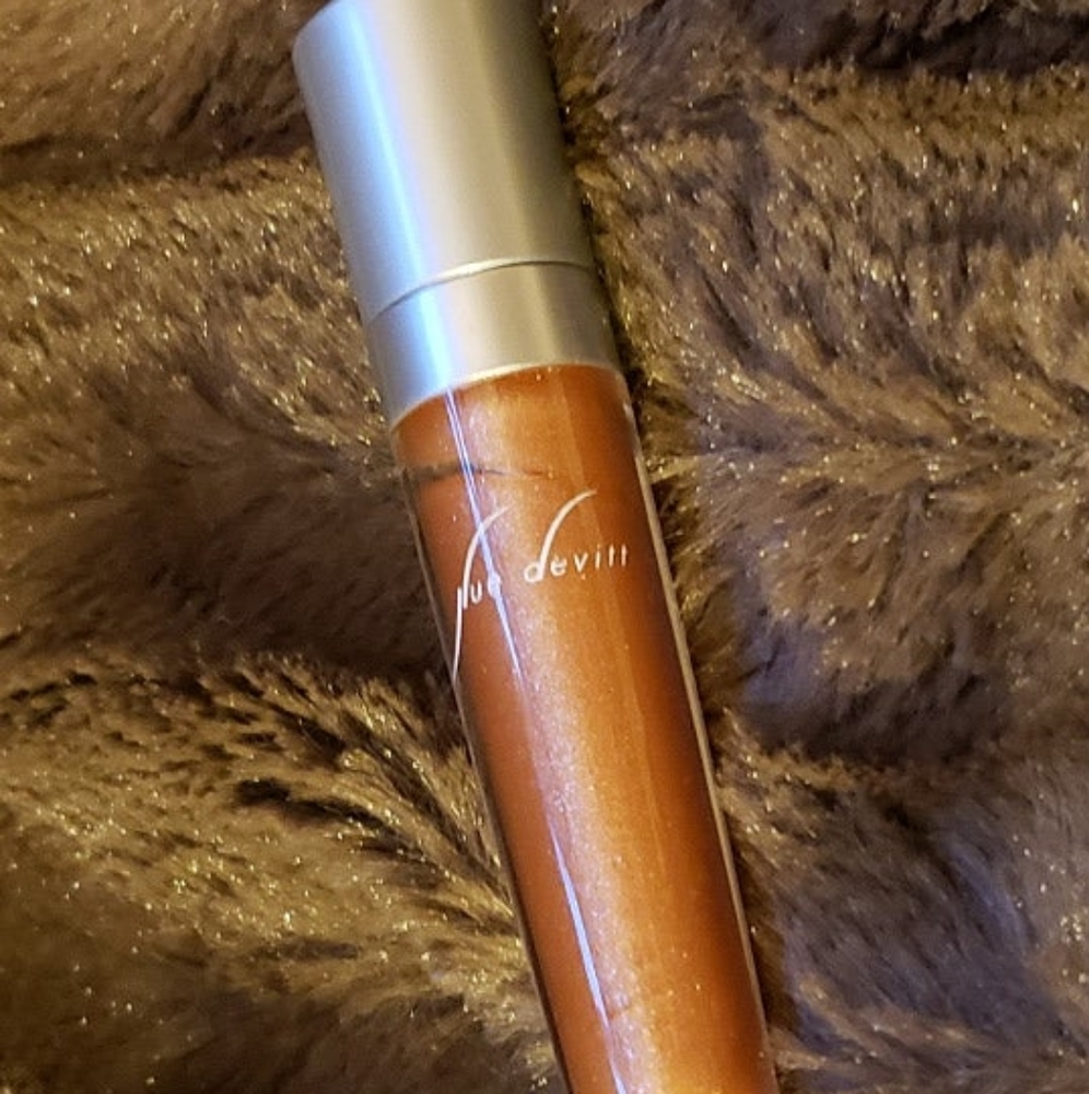 Sue Devitt Bermuda Triangle Lip Gloss
